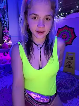 Cutiepiespanks live sex cam