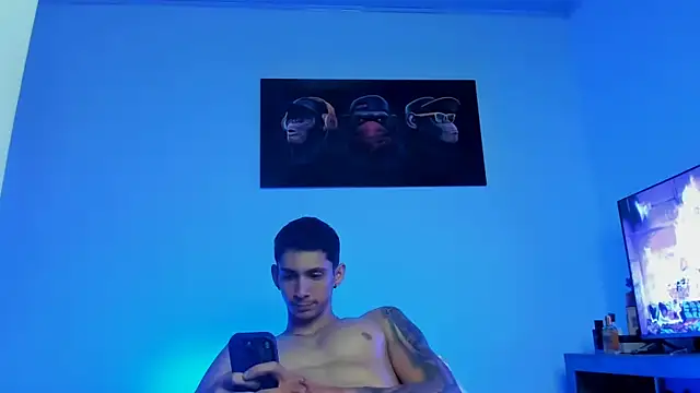 OliverBennet live sex cam