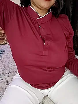 kaamuk_shweta live sex cam