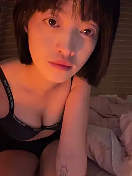 Tramy_xx live sex cam