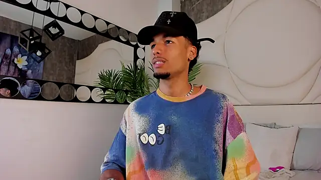 Thiagoferreti live sex cam