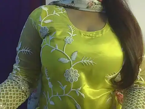 QUEEN_Suku_ live sex cam