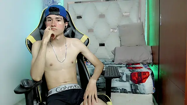johnny_cagee live sex cam