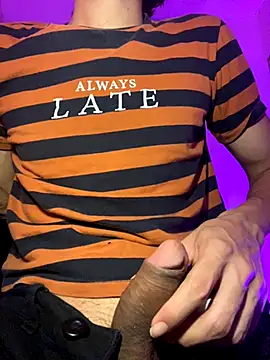 tylernova live sex cam