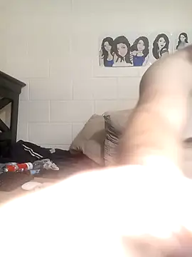 k1oudE live sex cam