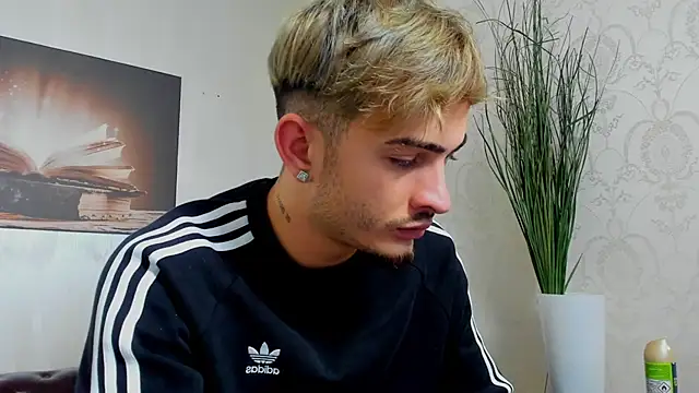 BrandonTate live sex cam