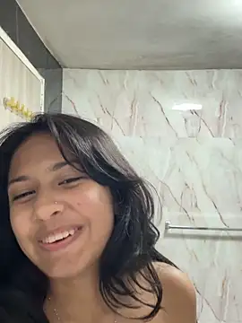 lynn9000 live sex cam