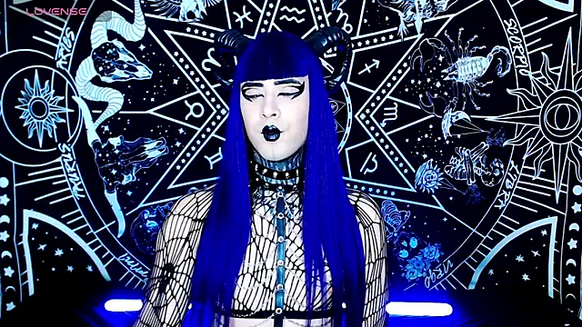 naomi_satan live sex cam