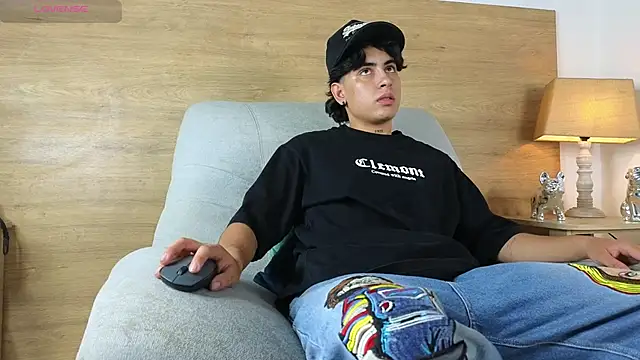 Stiven_Benet_ live sex cam