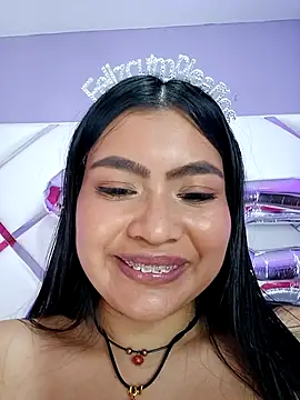 LunaaRosse live sex cam