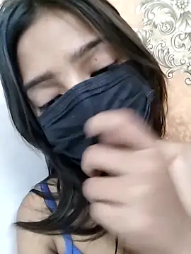 -Aarohi__ live sex cam