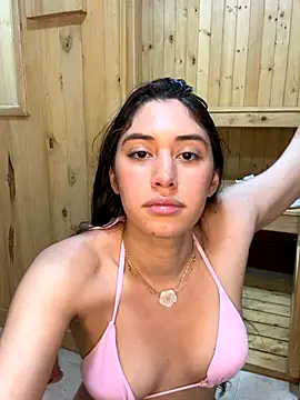 Barbielatinas live sex cam