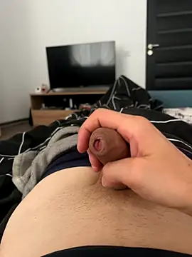 LoudPony live sex cam