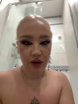 RollDolls live sex cam