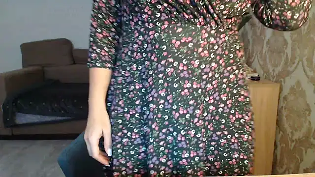 Mallinia live sex cam