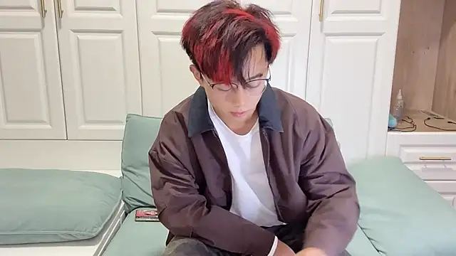 STxuguanhan live sex cam