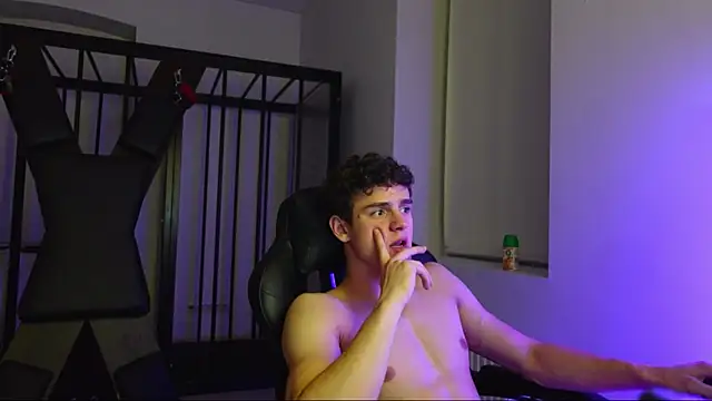 Brad_Holloway live sex cam