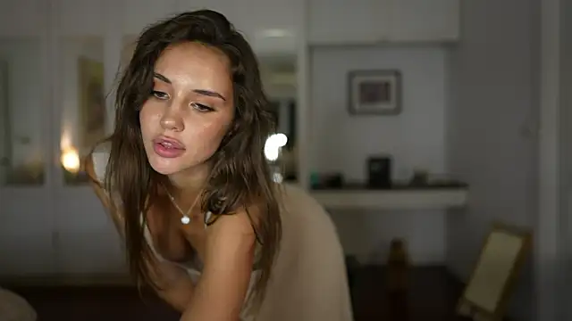 ValerieHill live sex cam