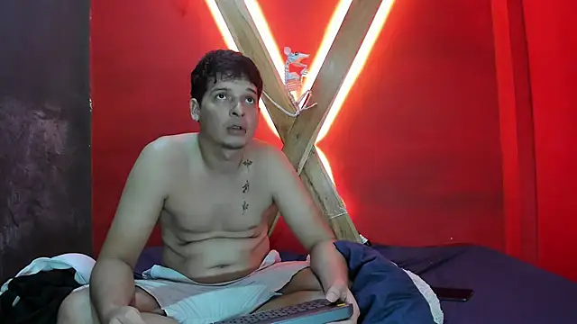 FerneyManti live sex cam