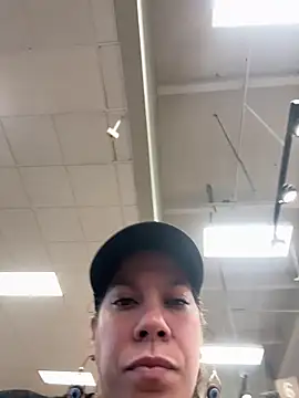 Bigbuttbrooklynn live sex cam