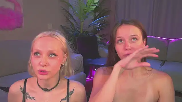 Kinky_Girls live sex cam