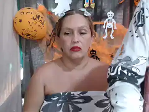 mom_son_dirty live sex cam