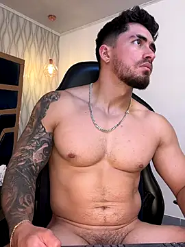 Brad_Summer live sex cam
