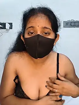 Your-Vedika live sex cam