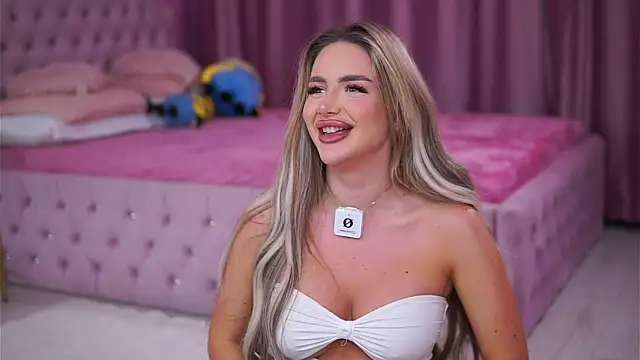 AshleySinn live sex cam
