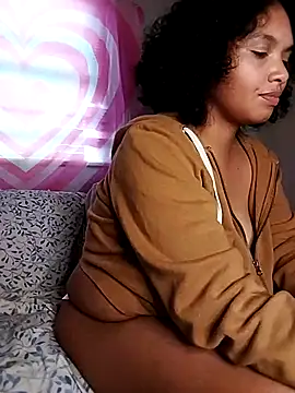 TasteeKitty live sex cam