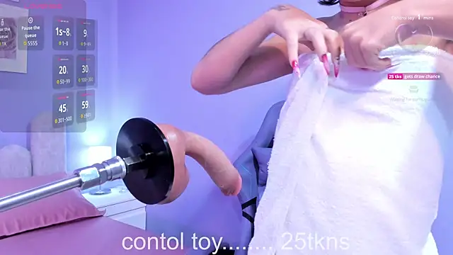 lucrecia_sucker live sex cam