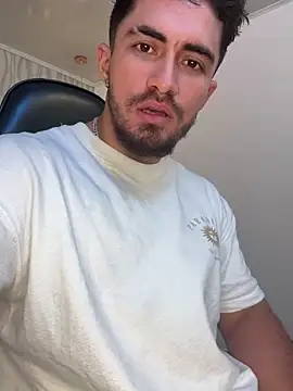Brad_Summer live sex cam