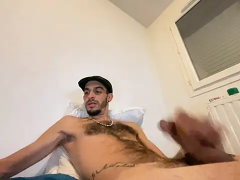 Rebeu313 live sex cam