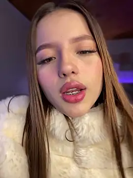 Sofia18_pinkk live sex cam