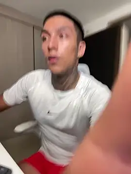 sendfer live sex cam