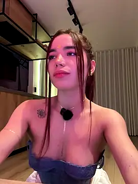 carolynnetrujillo live sex cam