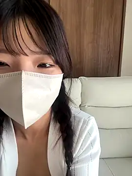 y_yunchan live sex cam