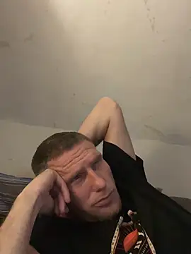 aaronmc311840 live sex cam