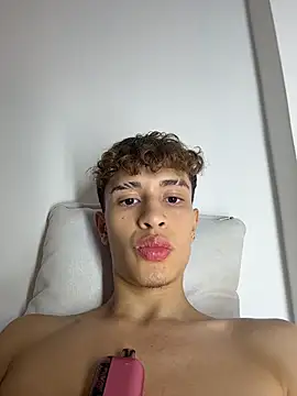 Douglas_x live sex cam