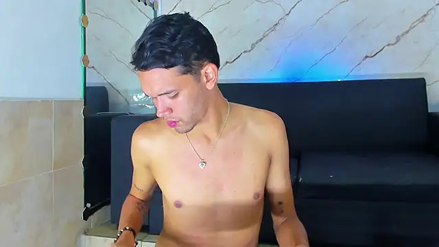 jeremytonner live sex cam