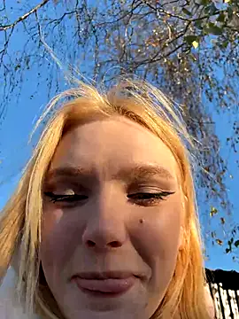 AmmyHot live sex cam