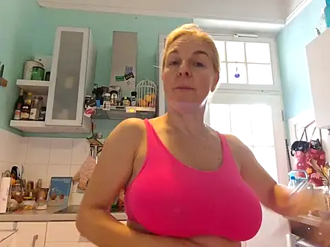 FrauleinSchmitt live sex cam