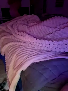 PeytonJohnn live sex cam