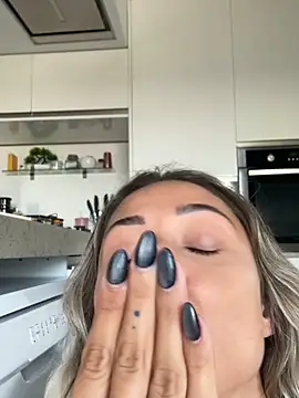petrouchkaaa_ live sex cam