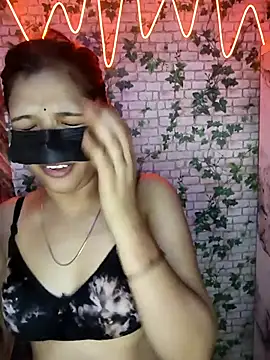 Aahanaaa live sex cam