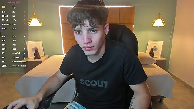 AlejooTwink live sex cam