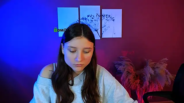 esme_moore_ live sex cam