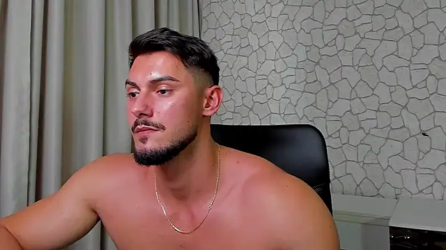 ClintMasters live sex cam