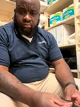 africandickxxl live sex cam