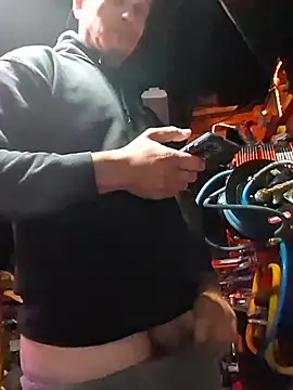 twistafatpipe live sex cam